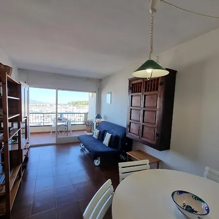 شقة Acogedor En L'escala Con Terraza Cerca De La Playa - Hisp-236-156