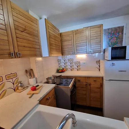 Apartamento Acogedor En L'escala Con Terraza Cerca De La Playa - Hisp-236-156